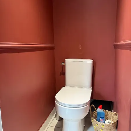 Holiday home Maison Avec Terrasse Et Balcon - 2 - Proche Clermont-ferrand *