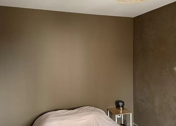 Maison Avec Terrasse Et Balcon - 2 - Proche Clermont-ferrand Holiday home Saint-Beauzire (Puy-de-Dome)